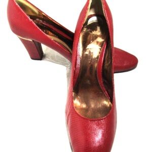 Vintage Etienne Aigner Red MOC Croc Leather Pumps Size 8M NWOB